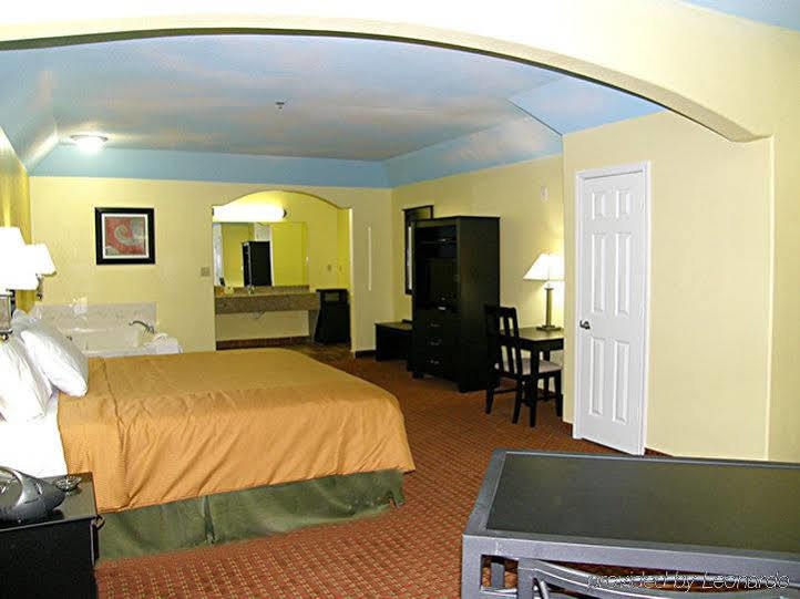 Scottish Inns & Suites Timber Creek, Houston, Tx Barker Exterior photo